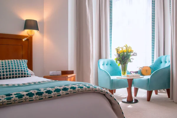 chambre-deluxe-hotel-beausoleil-2311-02